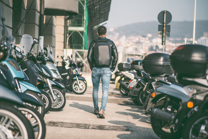 Préparer mon premier achat de moto